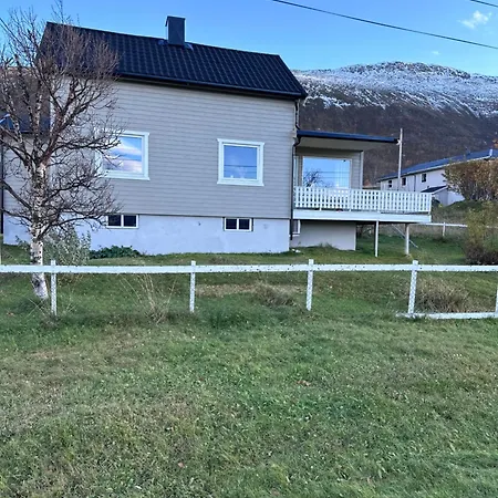 Strandheim Nord-Lenangen Exterior photo